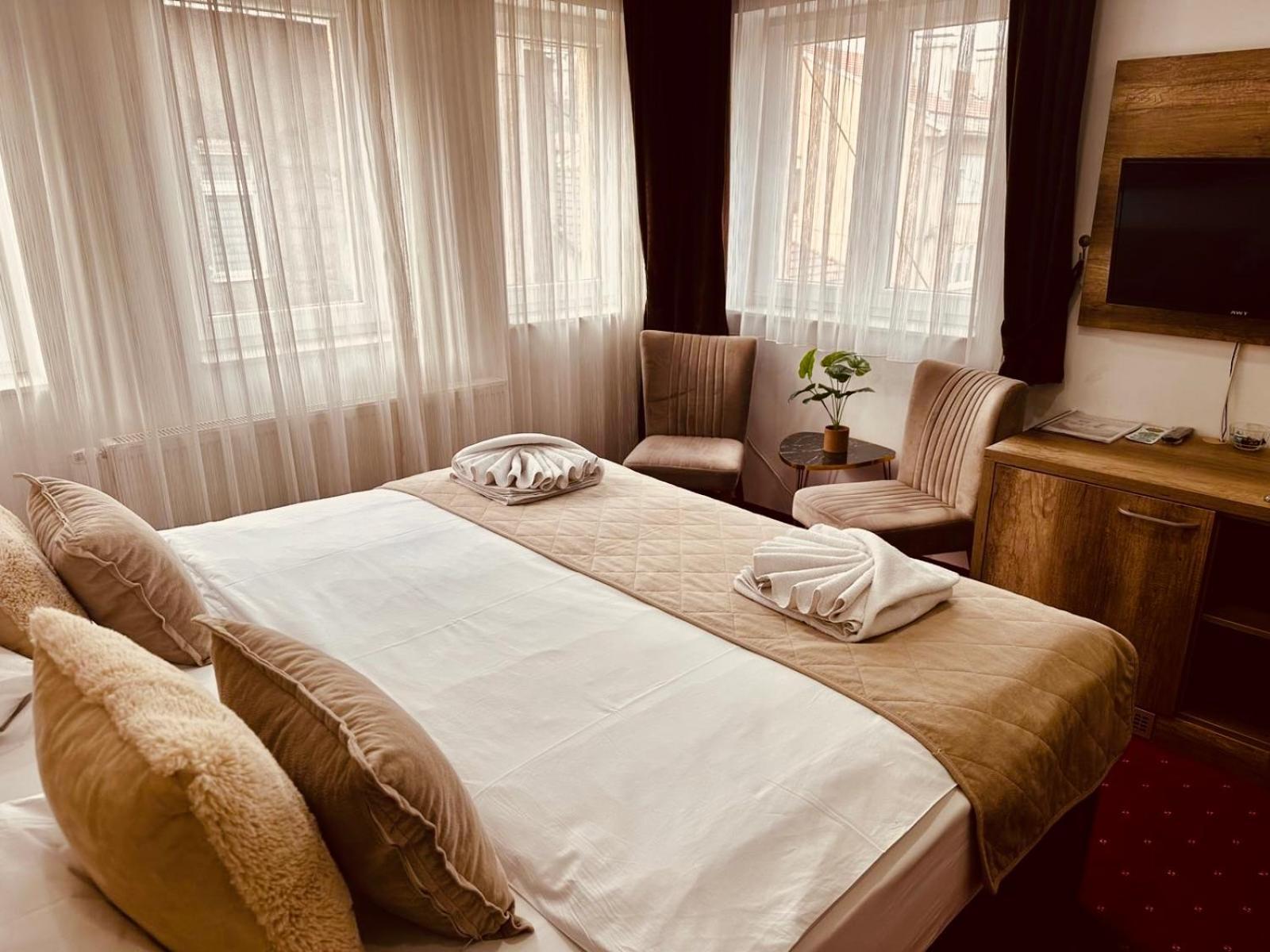Hotel Nacional Free Parking Sarajevo Room photo
